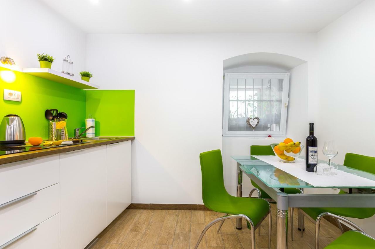 Apartments In The City Rijeka Luaran gambar