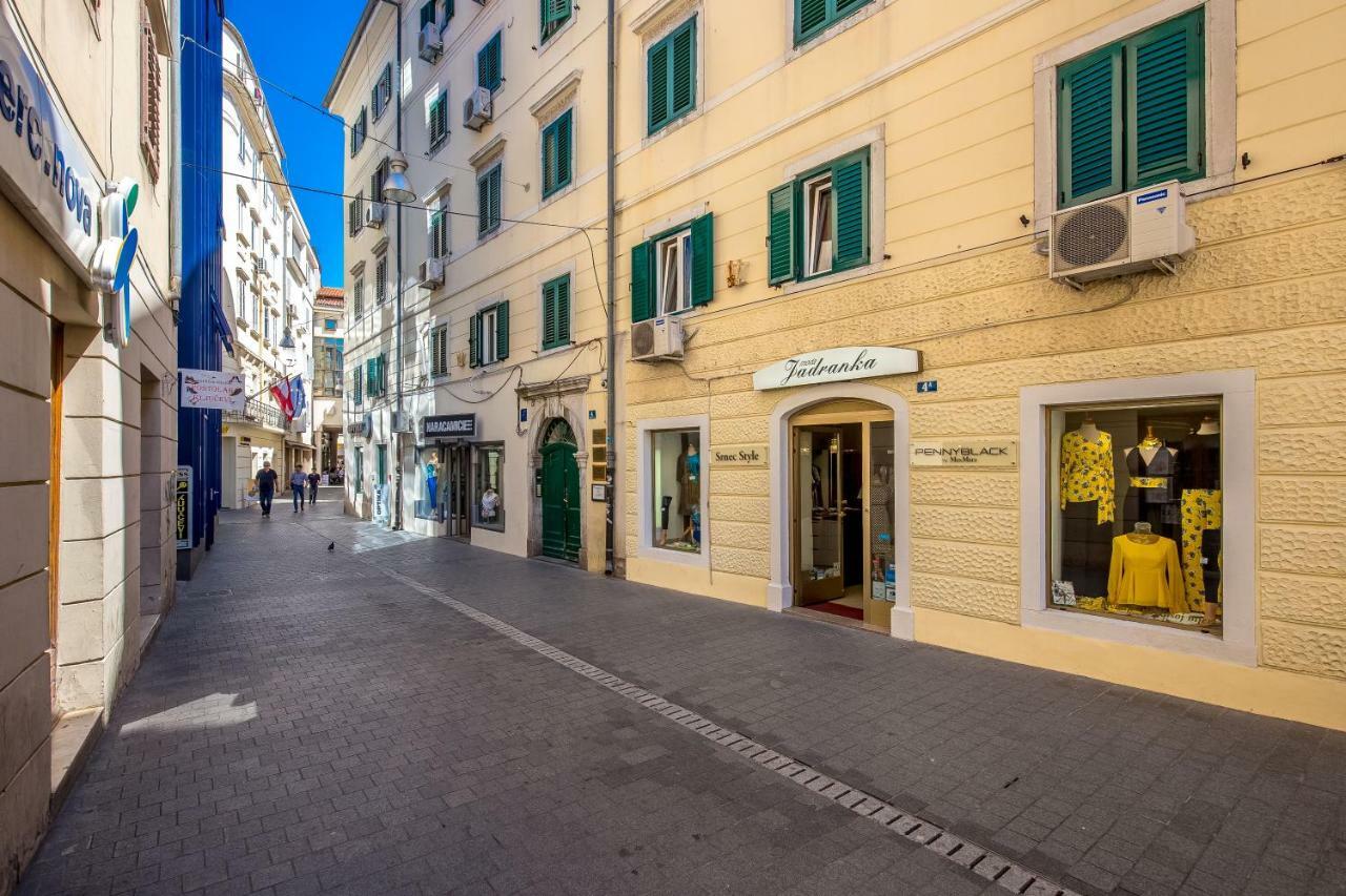 Apartments In The City Rijeka Luaran gambar